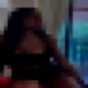 Amel (23 ans) à Vimont propose un plan cul aujourd'hui