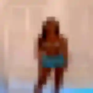 Dina, 33 ans, cherche un plan cul à Vinsobres