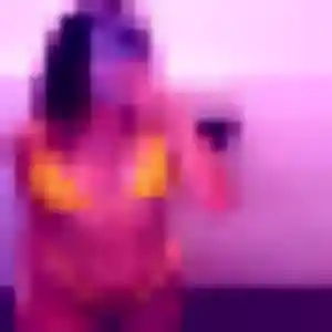 Emmanuelle, femme de 31 ans veut plan cul à Vinzier