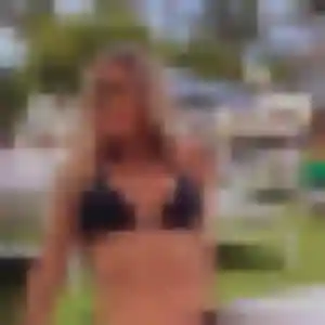Sexy Nicole, 35 ans à Violay - découvrir son profil