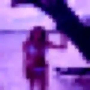 Contacte Cindy, 31 ans à Visan en privé