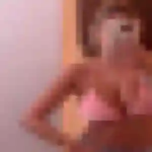 Charmante Alicia, 43 ans à Vollore-Ville - la contacter