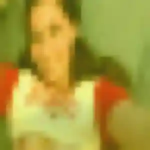 Valentina, femme de 24 ans veut plan cul à Vuillafans