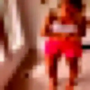 Pascale (43 ans) à Ydes cherche une rencontre ce soir