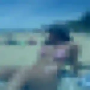 Elvire, femme de 22 ans propose plan cul à Yssingeaux
