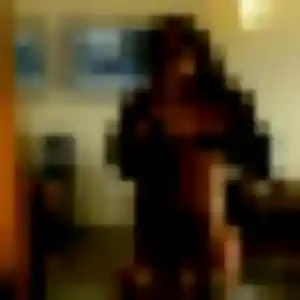 Domitille, 44 ans, dispo pour plan cul à Yvetot-Bocage
